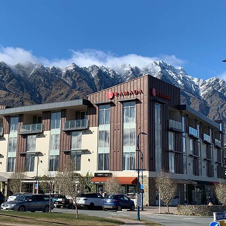 Ramada Suites By Wyndham Queenstown Remarkables Park Экстерьер фото