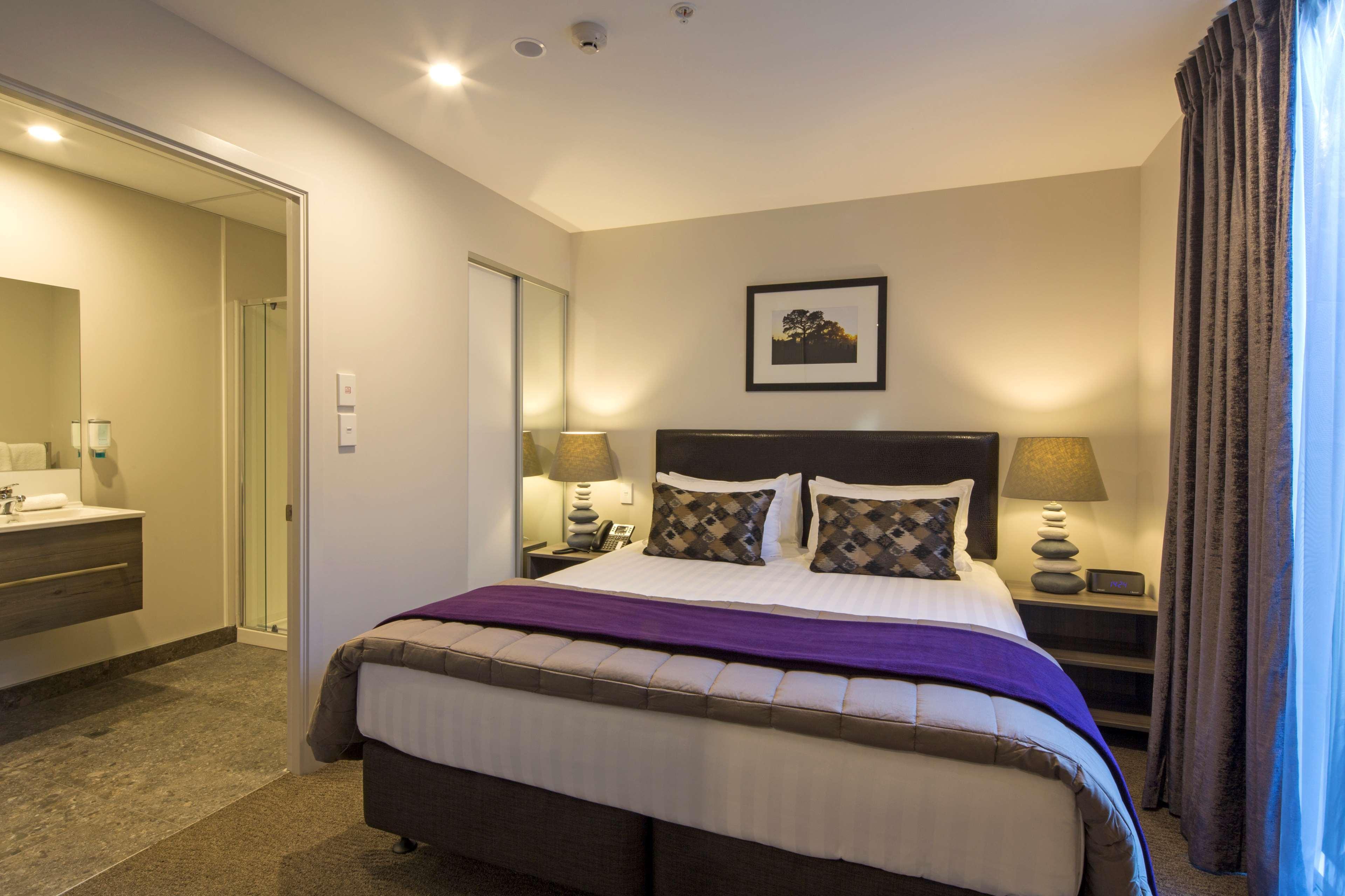 Ramada Suites By Wyndham Queenstown Remarkables Park Экстерьер фото