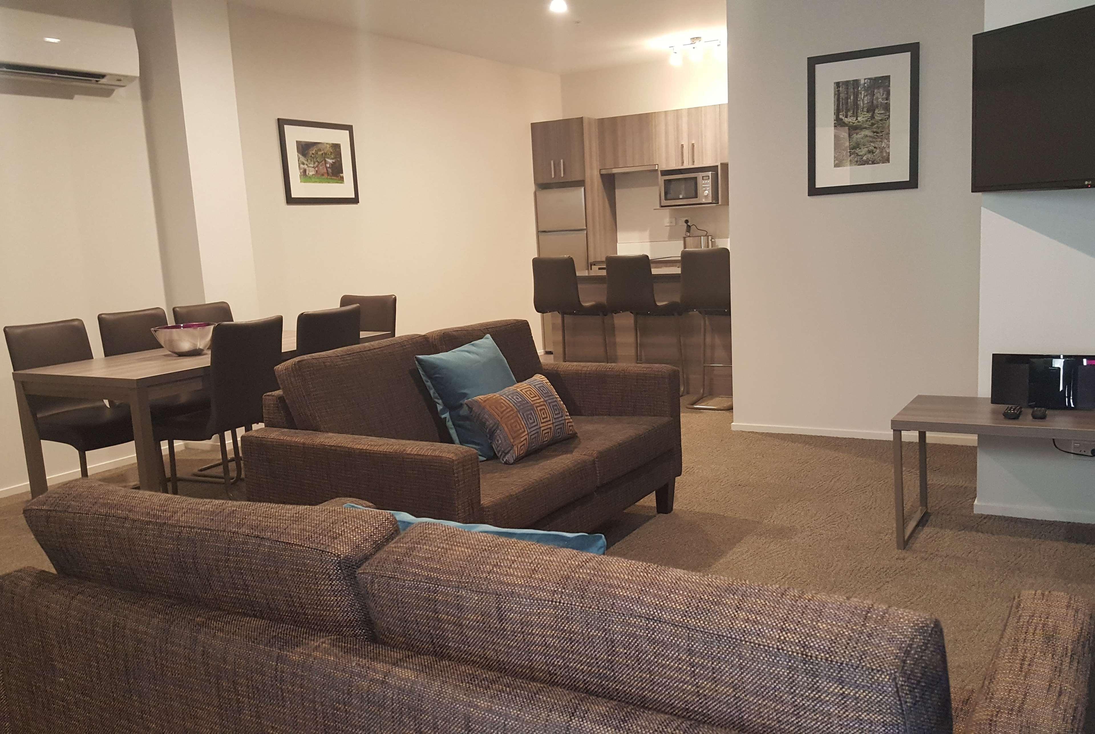 Ramada Suites By Wyndham Queenstown Remarkables Park Экстерьер фото