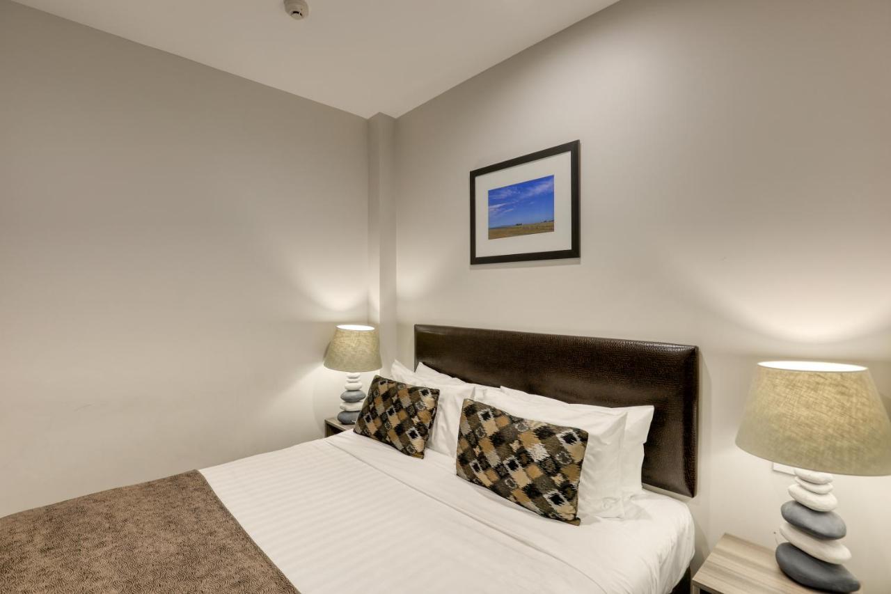 Ramada Suites By Wyndham Queenstown Remarkables Park Экстерьер фото